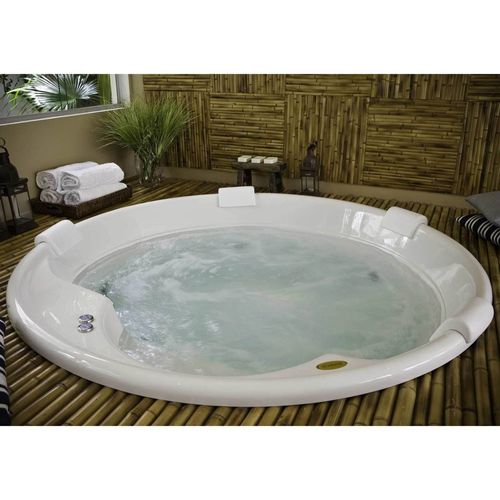 Banheira de Hidromassagem Jacuzzi Redonda em Acrílico 550lts 12 Jatos