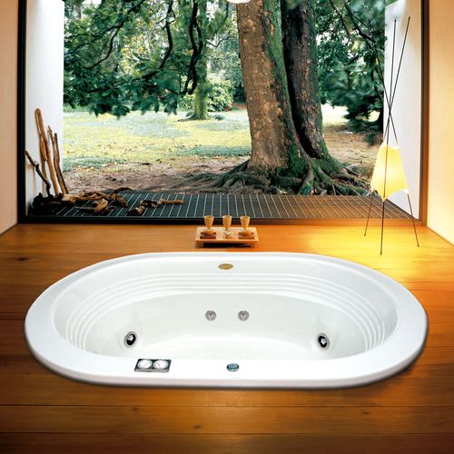 Banheira Jacuzzi Europe sem Aquecedor 8 jatos em Acrílico 183,5x112x59