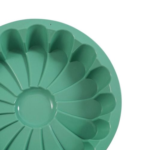 Forma de Silicone Uttil para Bolo Verde 27,5x27,5x5cm