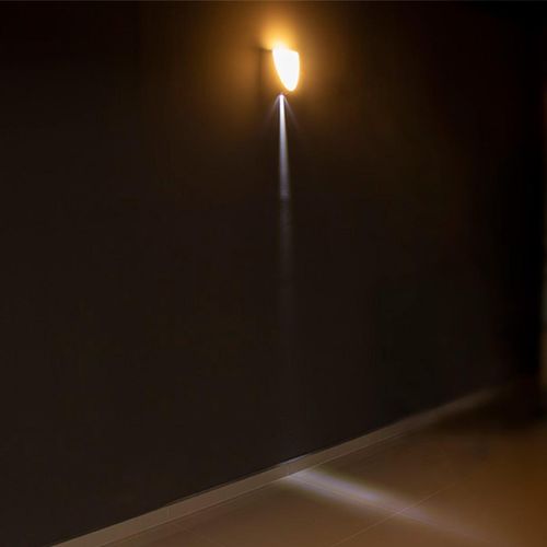 Arandela Led Taschibra Face Difusor Luz Amarela com Facho 2W Luz Branca 24W
